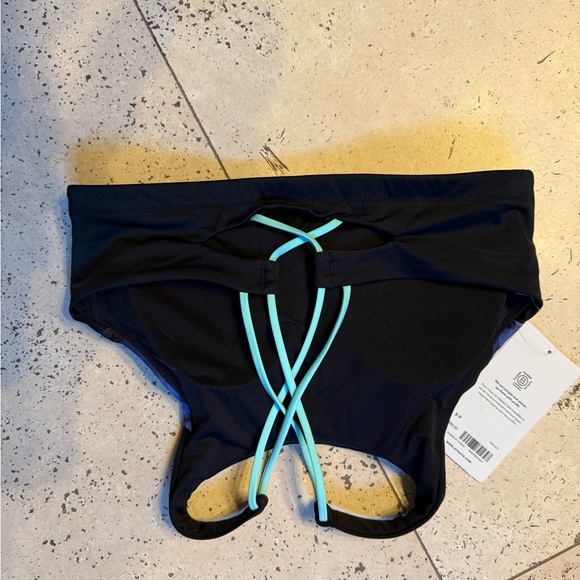NWT Athleta high neck bikini top - Picture 2 of 5